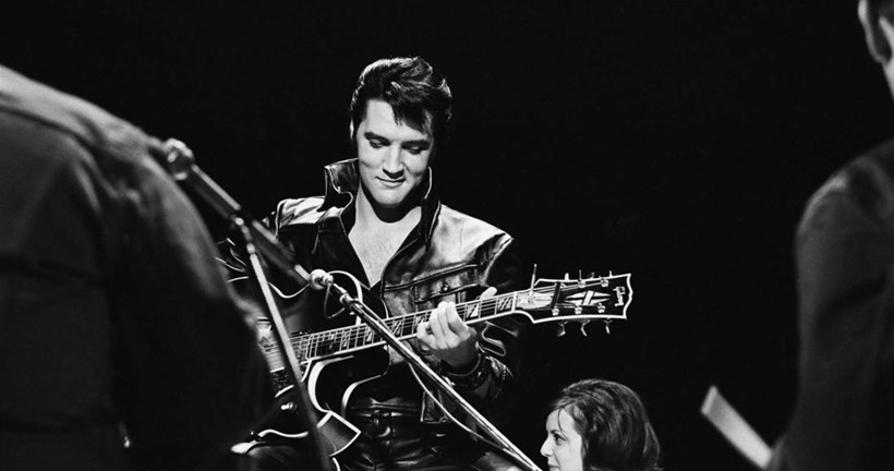Elvis-Esq-00