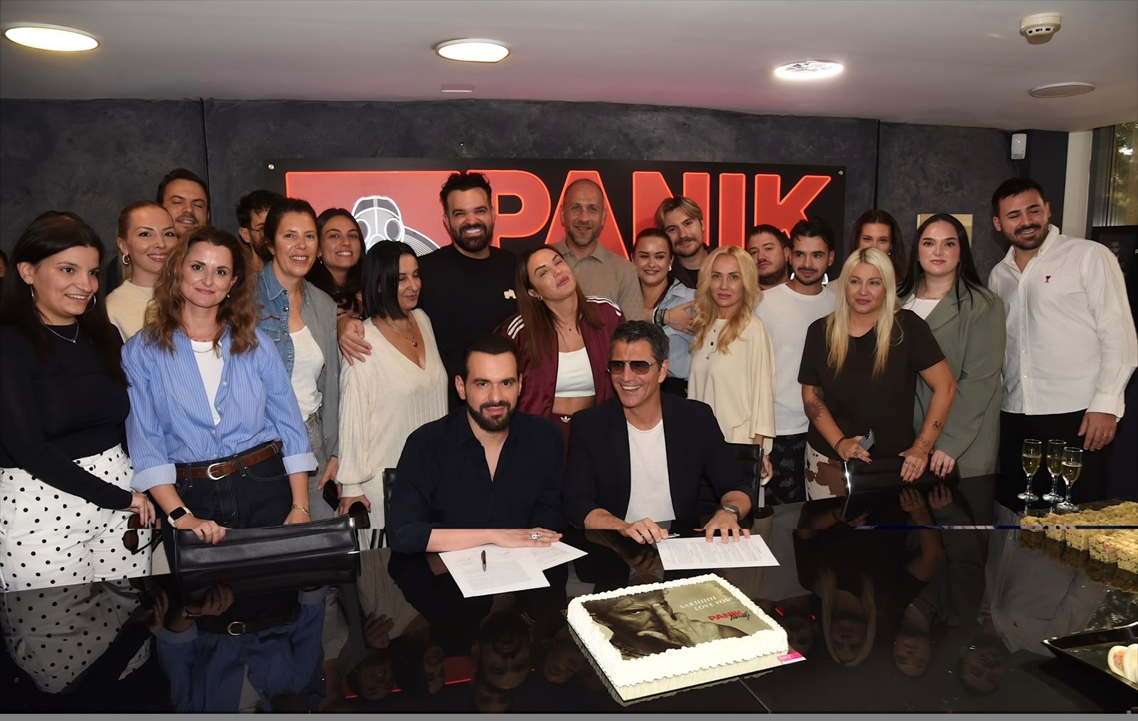 Σάκης Panik
