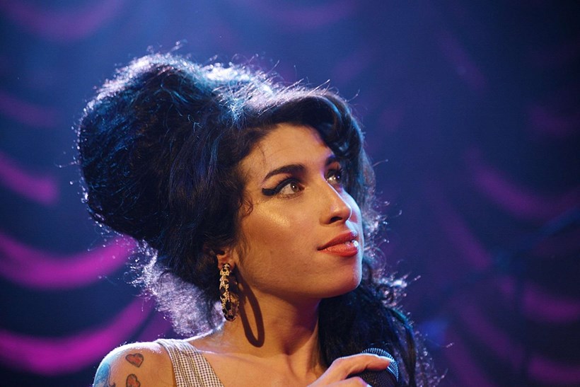 AmyWinehouse-Esquire