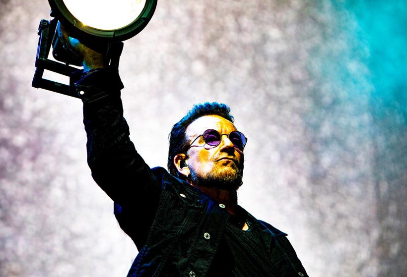 U2