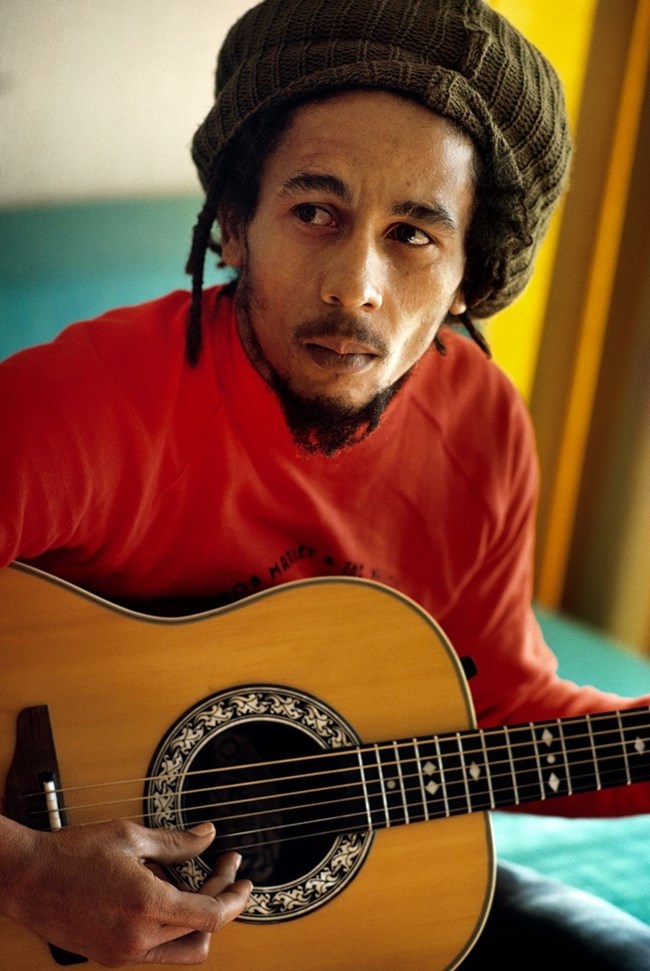 Bob-Marley-Esq-3