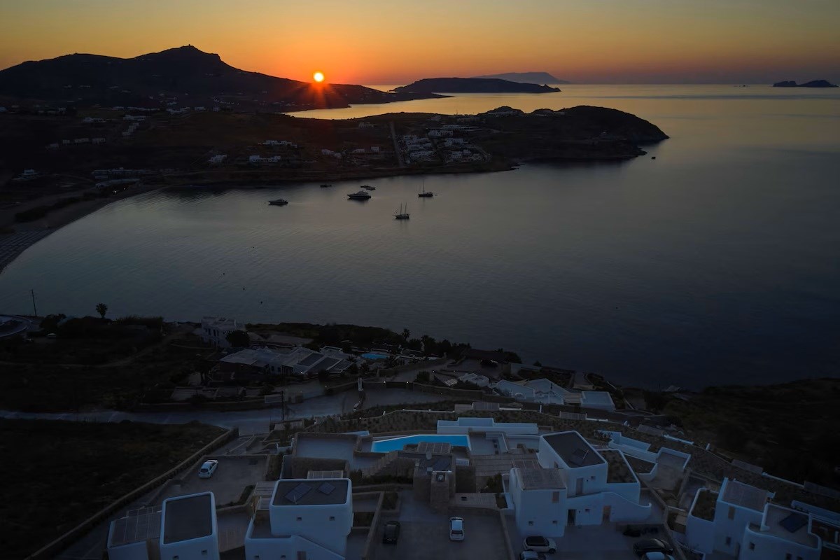 Radisson Blu Euphoria Resort Mykonos