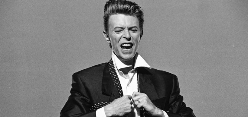 David-Bowie-Esquire-00