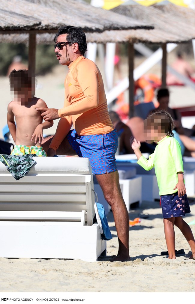 Τονι Σφήνος