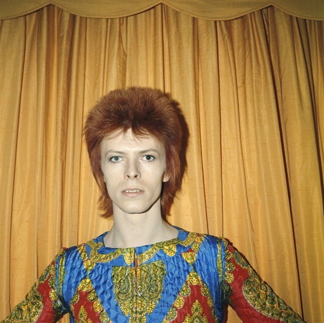 David-Bowie-Esquire-06