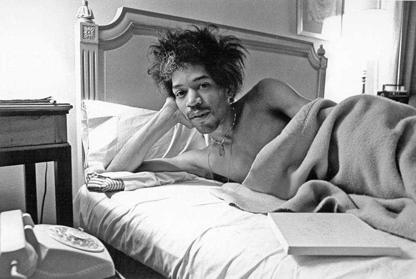 Jimi-Hendrix-Esquire-1