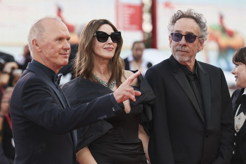 Tim Burton Bellucci Michael Keaton