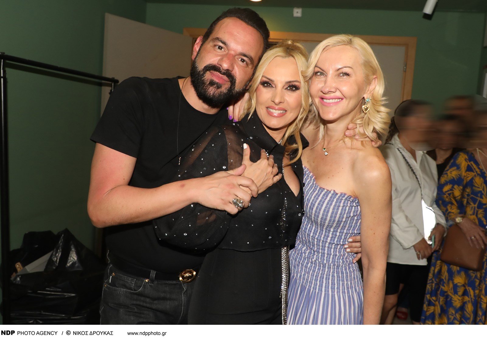 GIORGOS_ARSENAKOS_PEGI_ZINA_KIKI_TSOLKA