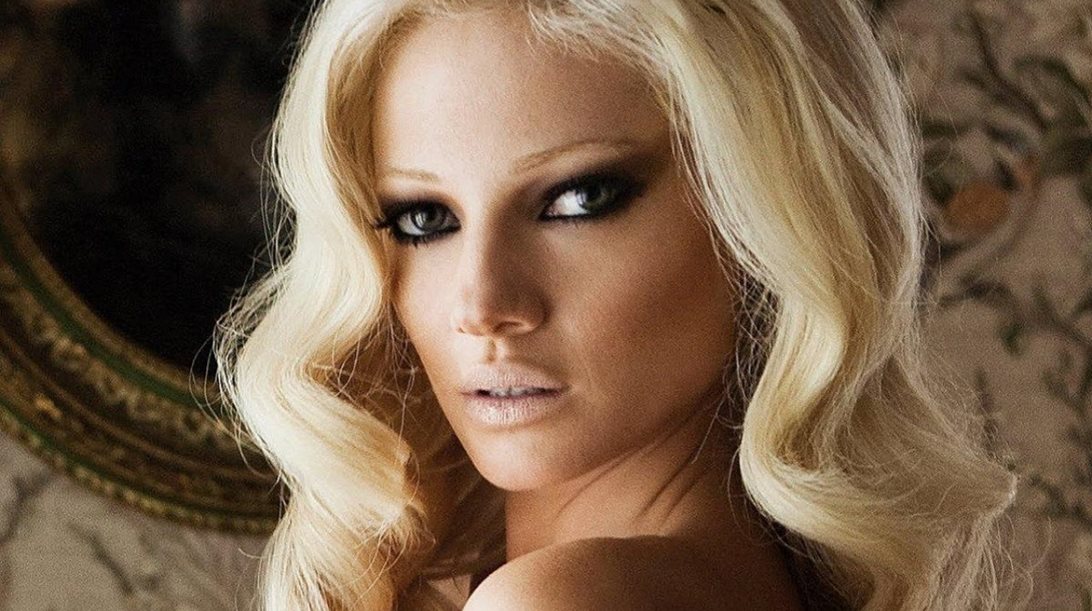 Έγκυος στο πρώτο της παιδί η Τζούλια Αλεξανδράτου