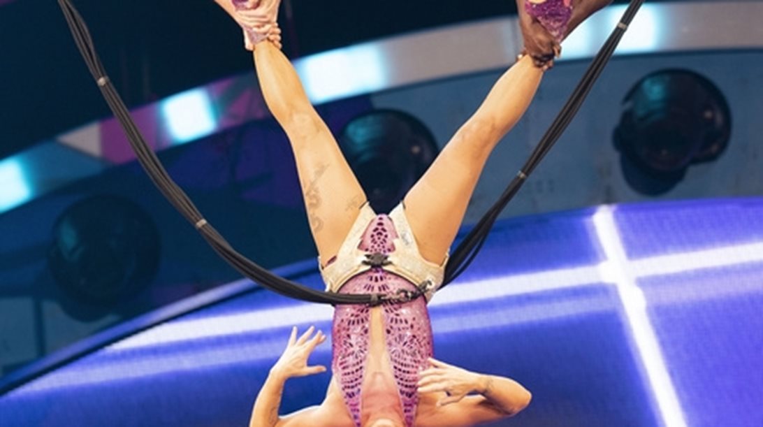 Όταν η Pink εμφανίζεται, είναι η ώρα να ξεκινήσει το πάρτι!