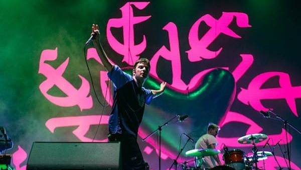 We Love Fontaines D.C.! Μια αξέχαστη εμπειρία παρέα με Boy Harsher και Shame στο Release Athens 2025!