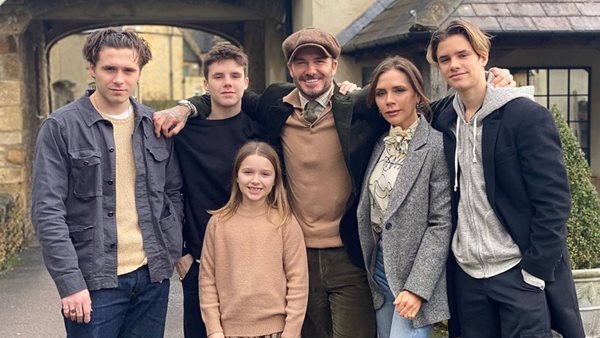 Έκρυψαν οι Beckhams τη διάγνωσή τους με COVID-19;