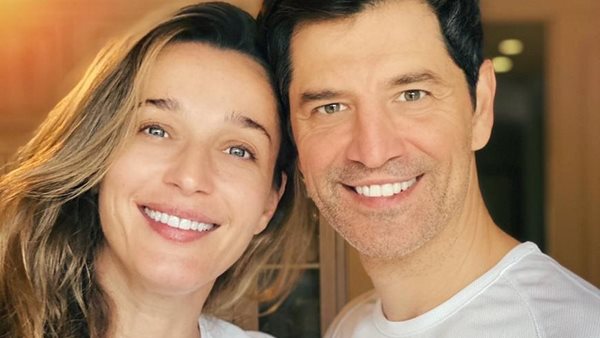 Σάκης Ρουβάς - Η ρομαντική έκπληξη στην Κάτια Ζυγούλη