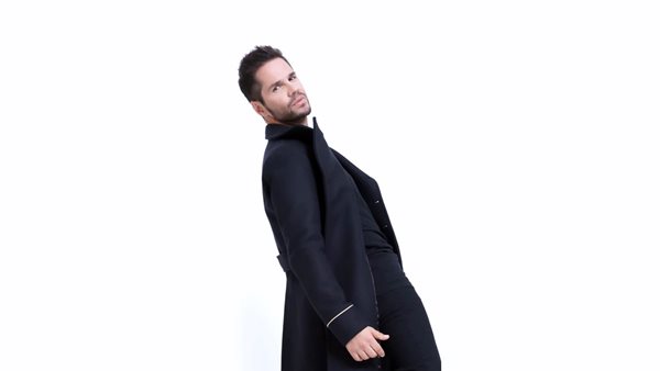 "Πάλι Καλά": Ο Γιώργος Τσαλίκης επιστρέφει με νέο τραγούδι