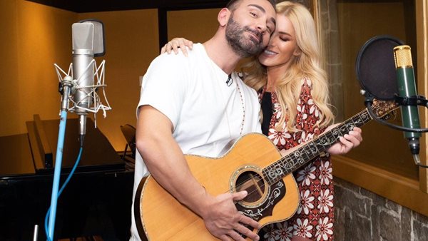 "J2US" - Η Κατερίνα Καινούργιου και ο Νίκος Κοκλώνης σε ένα μοναδικό ντουέτο