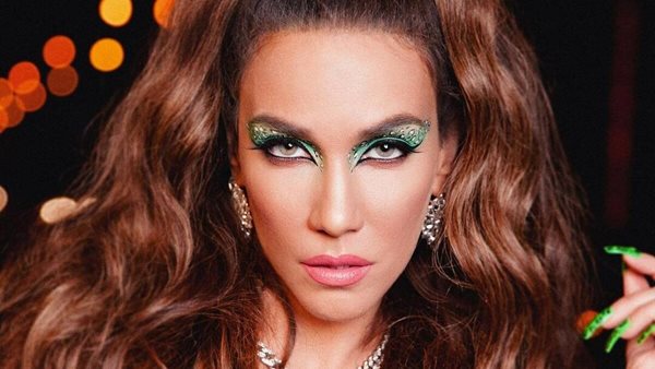 Η Κατερίνα Στικούδη στην πρώτη δημόσια εμφάνιση μετά την γέννηση του γιου της