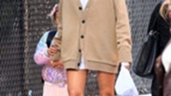 Irina Shayk στην Νέα Υόρκη με την κόρη της Lea Shayk Cooper