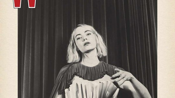 Ο Γιώργος Λάνθιμος φωτογραφίζει Emma Stone για το W Magazine