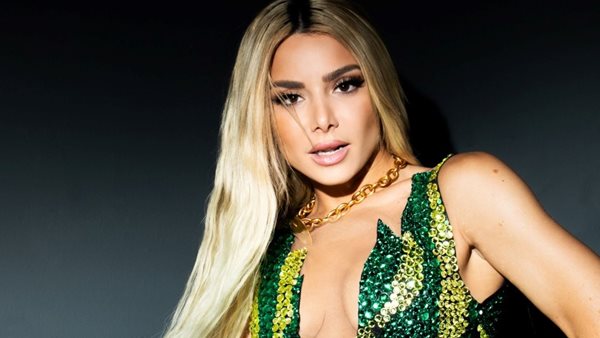 Josephine - Οι μεγάλες επιτυχίες της ξεσήκωσαν τη Νέα Υόρκη