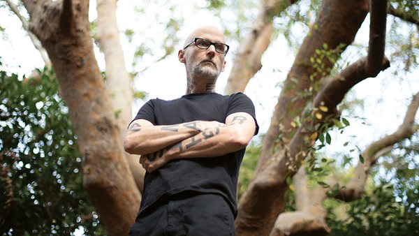 Ο Moby ανακοίνωσε το νέο album "Reprise"