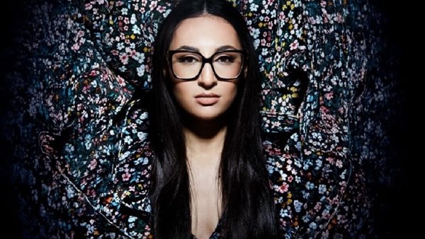 Μάθε πώς μπορείς να τη δεις την Klavdia από κοντά!