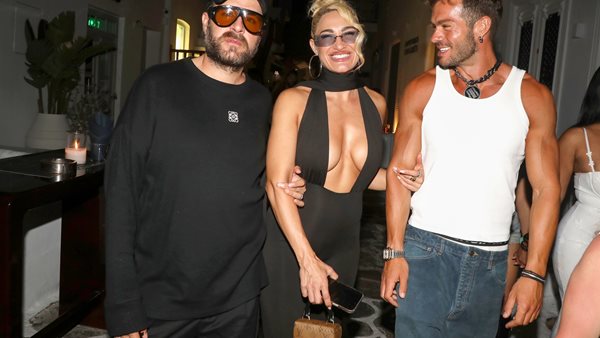 Στη Μύκονο η Ιωάννα Τούνη με το Μηνά Αηδόνη (My style Rocks)