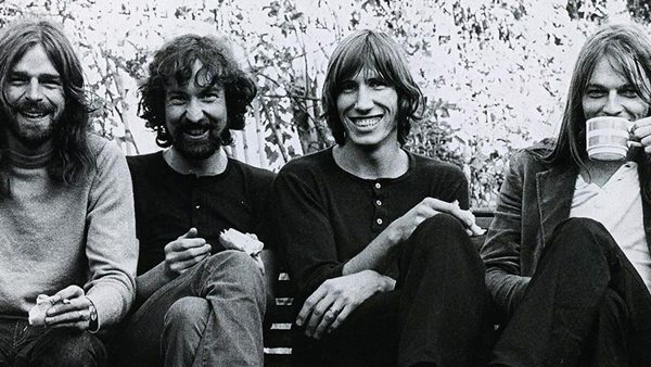 Pink Floyd - Αφαιρούν τη μουσική τους από τις ψηφιακές πλατφόρμες σε Ρωσία και Λευκορωσία