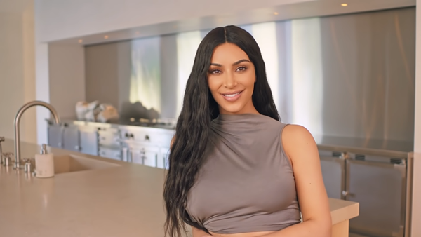 Kim Kardashian - Προκάλεσε αντιδράσεις επειδή έκανε spoilers για το "Spider-Man: No Way Home"