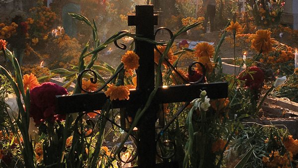 No.1 στη Βρετανία οι Foals με το "Everything Not Saved Will Be Lost - Part II"