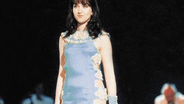 Καίτη Γαρμπή - Αυτός είναι ο λόγος που η συμμετοχή της στη Eurovision του ᾽93 έμεινε στην ιστορία