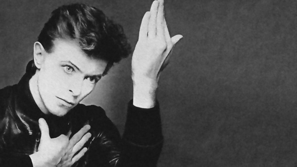 #RockThisDay - 14 Οκτωβρίου: Ο David Bowie κυκλοφορεί το εμβληματικό "Heroes"