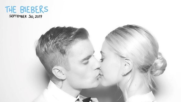 The Biebers - Hailey & Justin γιόρτασαν 1 χρόνο γάμου