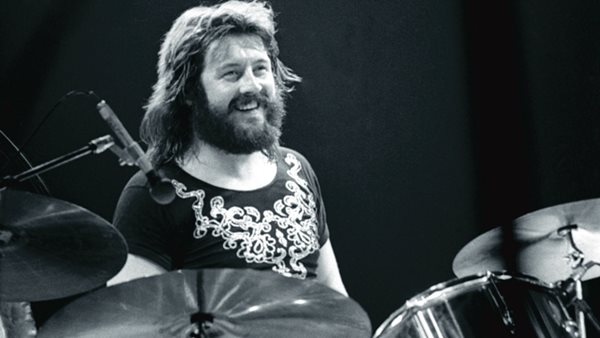 #RockThisDay - 25 Σεπτεμβρίου: Φεύγει από τη ζωή ο John Bonham και ως εκ τούτου διαλύονται οι Led Zeppelin