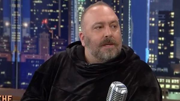 Ο Γιώργος Αλκαίος για την Ελένη Μενεγάκη: "Στην αρχή της καριέρας μου έλεγαν ότι τα είχαμε, ενώ ήμασταν μόνο φίλοι"