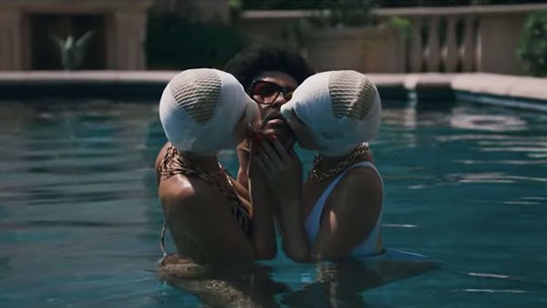 Αποκεφαλισμένος στο νέο του music video ο Weeknd