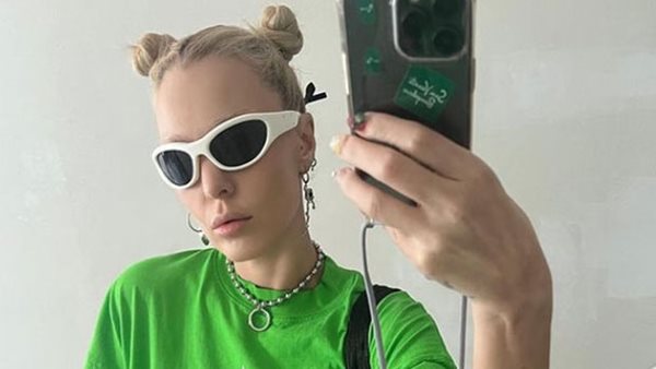 Η Τάμπτα επισκέπτεται το πατρικό της στην Τιφλίδα