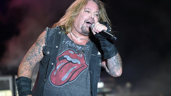 Η επιστροφή του Vince Neil on stage δεν πήγε και τόσο καλά