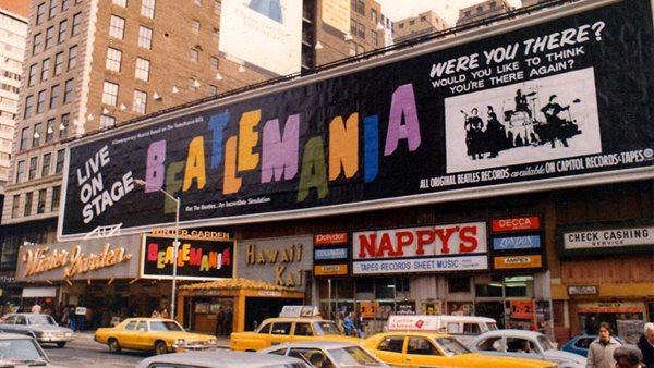 #RockThisDay - 17 Οκτωβρίου: Ρίχνει αυλαία το musical "Beatlemania"