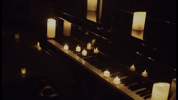 Julian Lennon - Για πρώτη φορά ερμήνευσε ζωντανά το "Imagine"