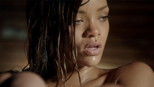 Rihanna - "Χτύπησε" ξανά 1 δις streams στο YouTube με το παλαιότερο single "Stay"