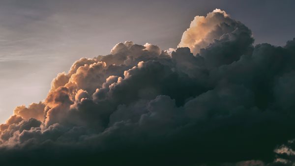 Καιρός - Με τοπικές νεφώσεις και βροχές ολοκληρώνεται η εβδομάδα