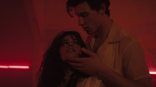 Shawn Mendes - Camila Cabello: Το "Señorita" ξεπέρασε τις 1 δις προβολές