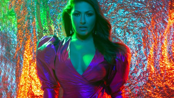 Επίσημη ημερομηνία κυκλοφορίας για το νέο album της Έλενας Παπαρίζου