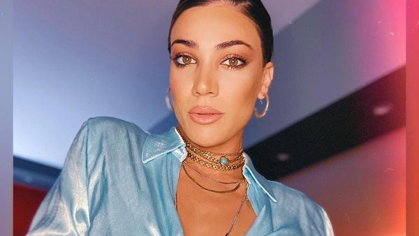 Ήβη Αδάμου - Η οικογενειακή φωτογραφία στο instagram με την μαμά και την αδερφή της