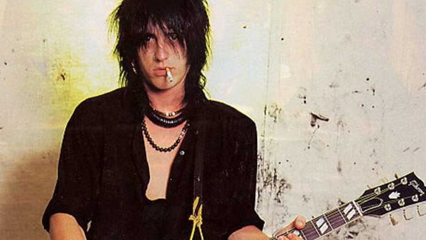 #RockThisDay - 7 Νοεμβρίου: O Izzy Stradlin αποχωρεί από τους Guns N’ Roses
