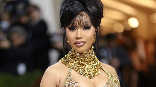 Δημιουργήθηκε όντως παρεξήγηση μεταξύ Cardi B και Billie Eilish σε afterparty του Met Gala;
