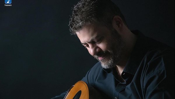 "Σ’ Αγαπάω Αλλά" - Η επιτυχία του Μανώλη Κονταρού ξεπέρασε 1.000.000 views στο YouTube