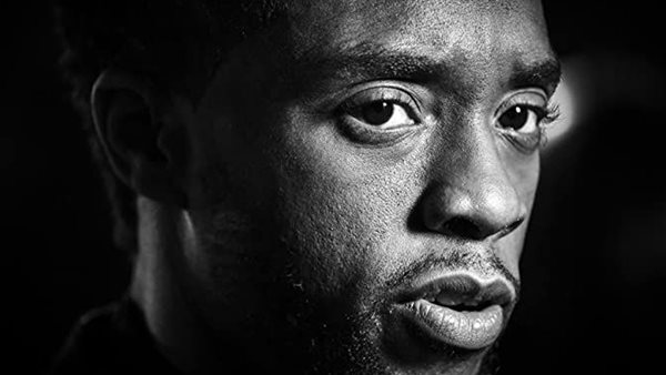 Chadwick Boseman - Τα μηνύματα των celebrities για την πρώτη επέτειο του θανάτου του