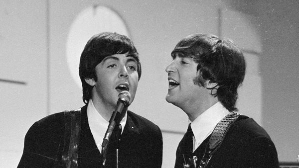 Ο Paul McCartney μιλά για την επανασύνδεσή του με τον John Lennon