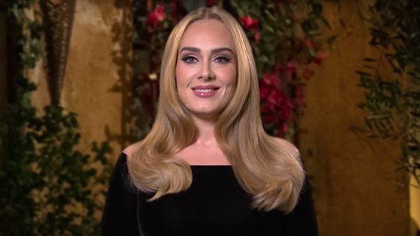 Η Adele ξεκαθάρισε το relationship status της